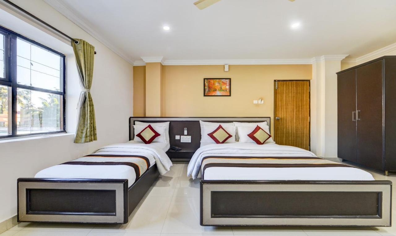 Hotel Salbala - Near Airport Ченнаї Екстер'єр фото