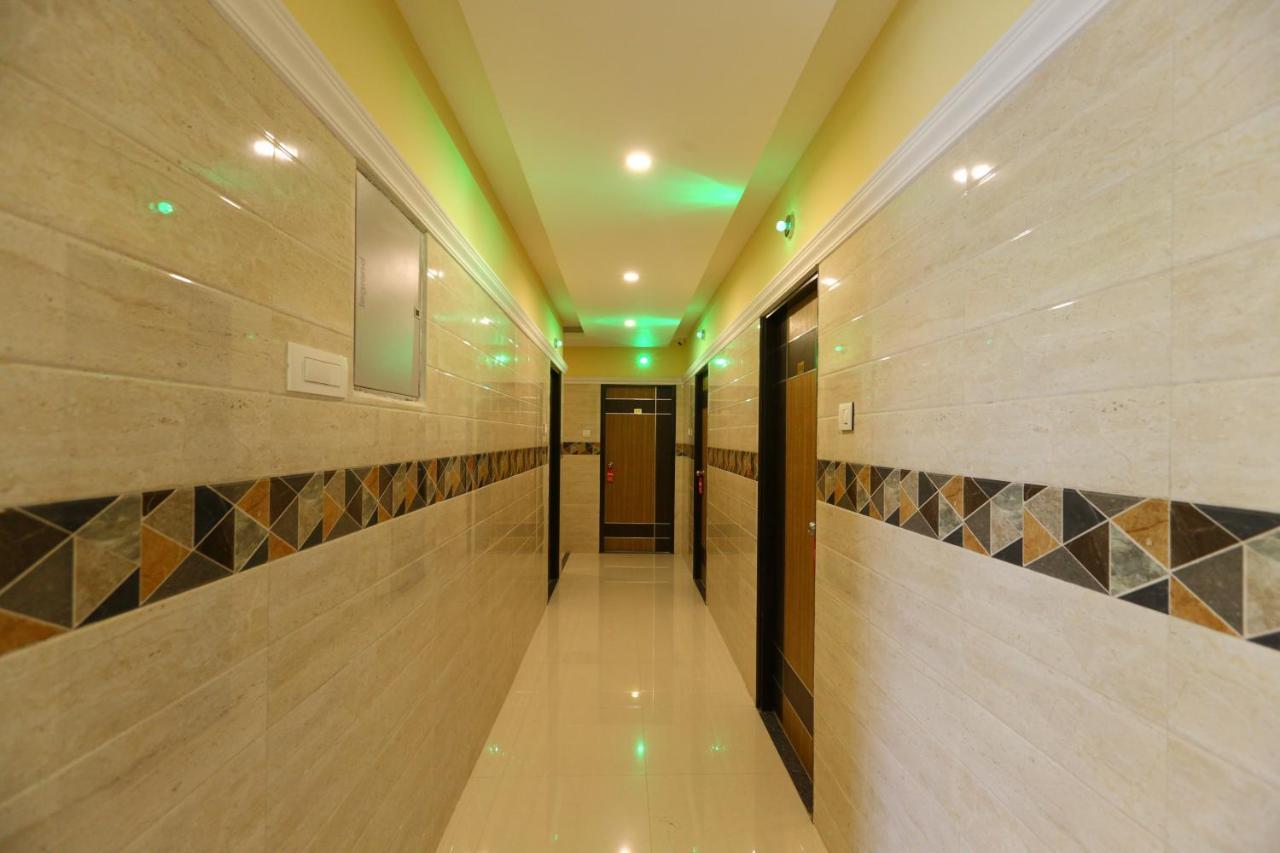 Hotel Salbala - Near Airport Ченнаї Екстер'єр фото
